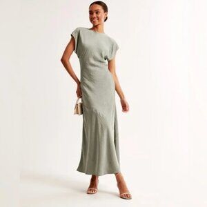 Abercrombie Short-Sleeve Crinkle Satin Maxi Dress